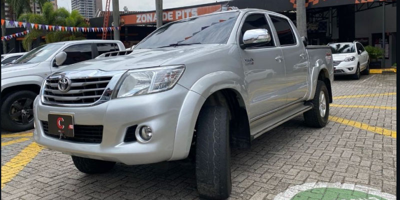 baterias-para-toyota-hilux-2006-a-2015-diesel